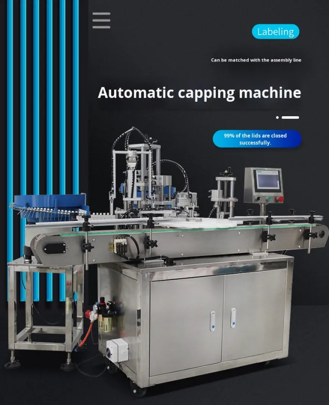 Hoge snelheid automatische productielijn voor het vastmaken van parfumnootjes en het drukken van plastic fleskappen 0